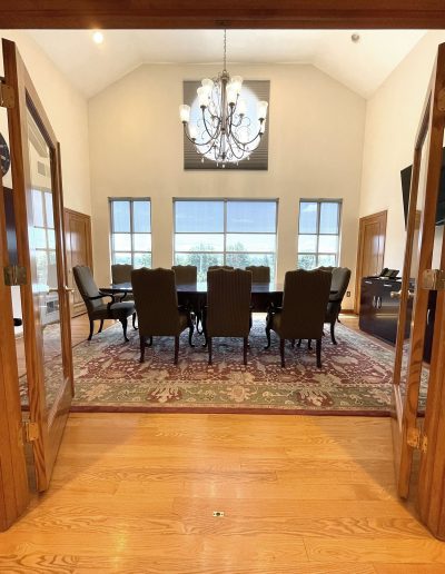 Meeting room at the Tomaro Professional Center with great office space in Monmouth County, Wall Township, NJ